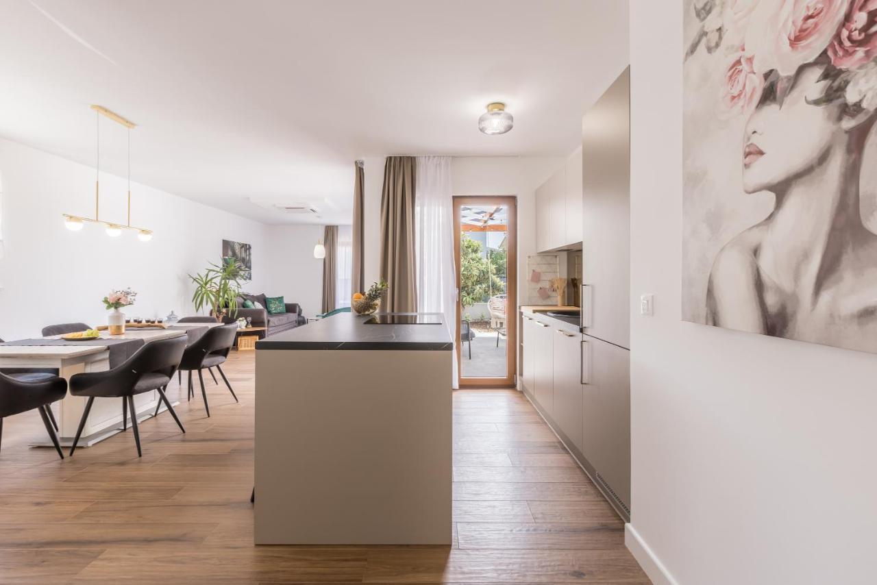 Villa Mamma Mia Kaštela Eksteriør billede